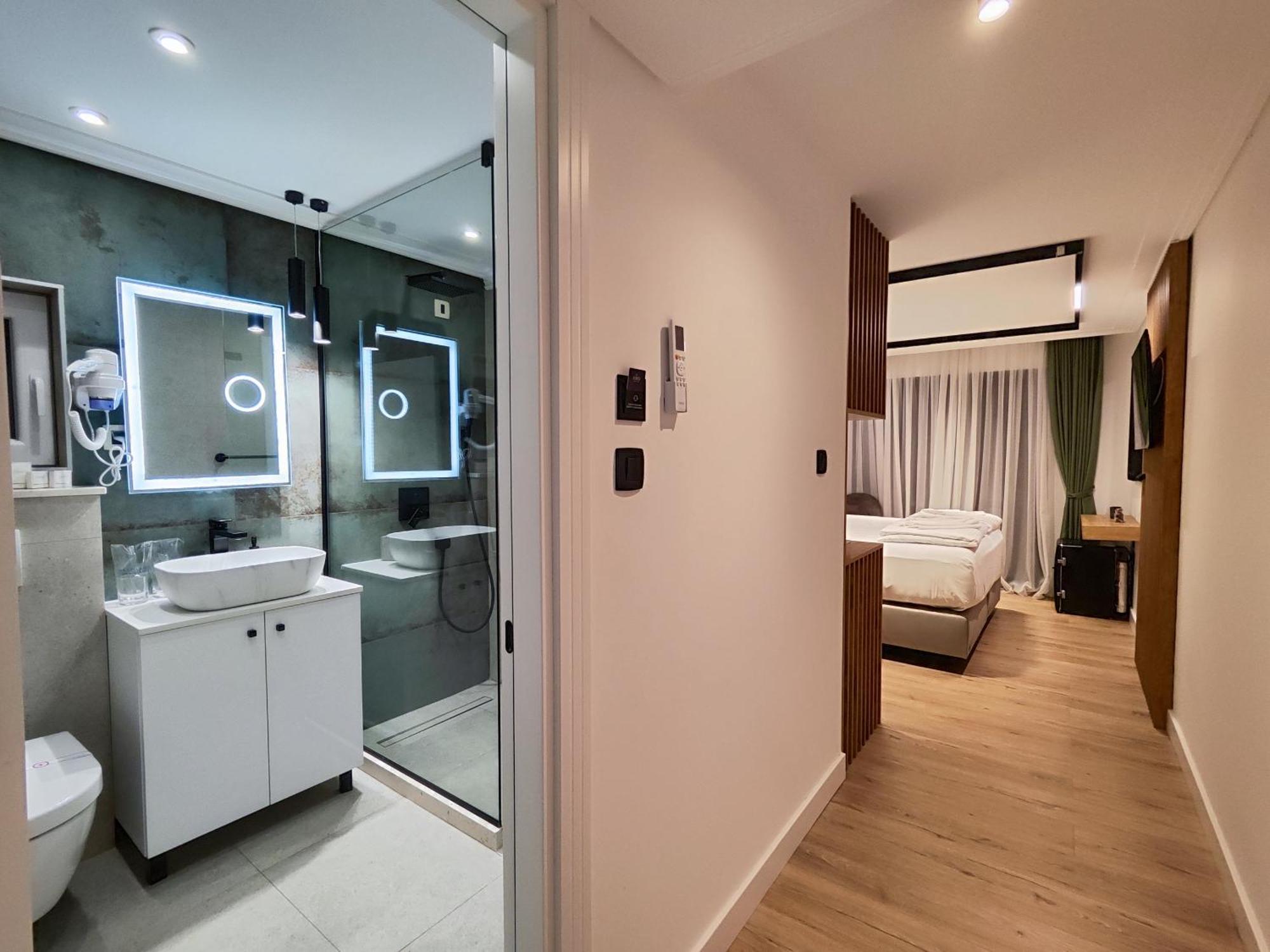 Amd Premium Rooms Budva Eksteriør bilde